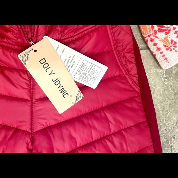 Warm puffer pants with elastic side panels NWT - Picture 6 of 15